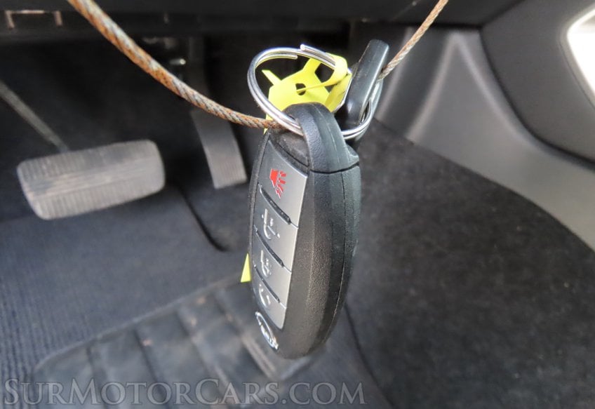 2025 Nissan Frontier SV - Image 41