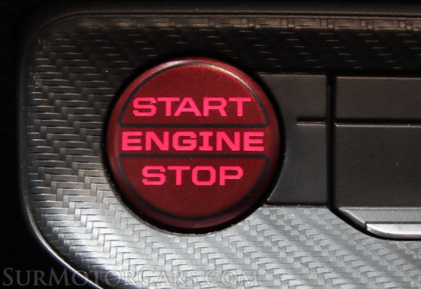 2024 Ford Mustang GT - Image 12