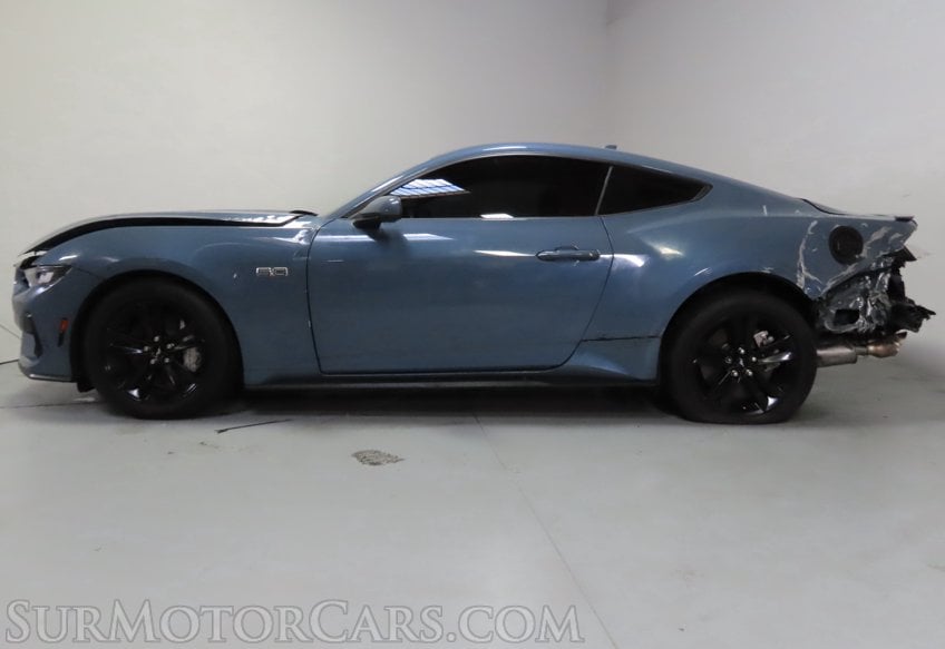 2024 Ford Mustang GT - Image 43