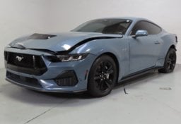 2024 Ford Mustang GT - Image 3