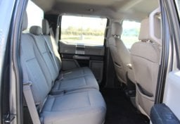 2020 Ford F-150 4x4 XLT - Image 38