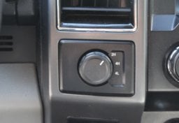 2020 Ford F-150 4x4 XLT - Image 52