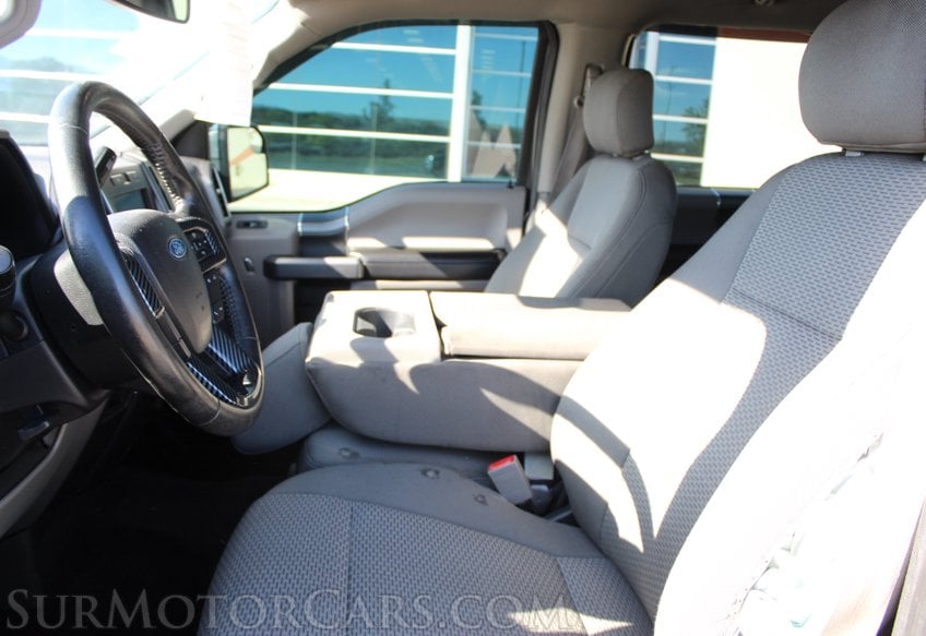 2020 Ford F-150 4x4 XLT - Image 33