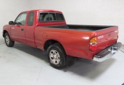 2003 Toyota Tacoma SR5 - Image 7