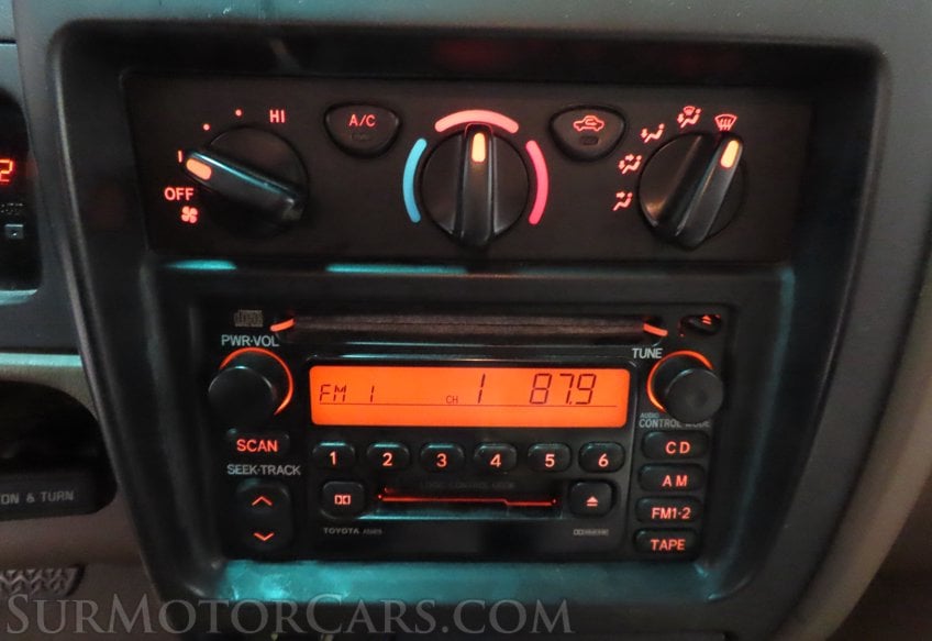 2003 Toyota Tacoma SR5 - Image 31