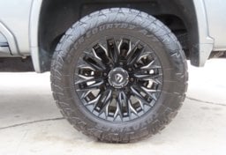2024 Chevrolet Silverado 2500HD LTZ - Image 17