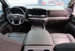 2024 Chevrolet Silverado 2500HD LTZ - Image 39