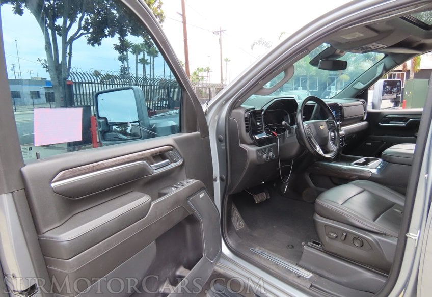 2024 Chevrolet Silverado 2500HD LTZ - Image 18