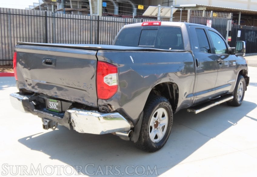 2017 Toyota Tundra SR5 - Image 7