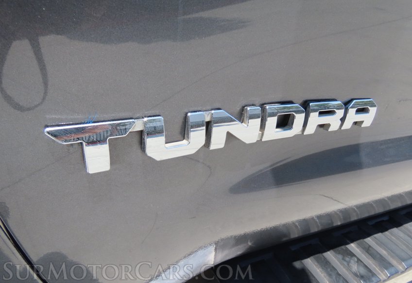 2017 Toyota Tundra SR5 - Image 42