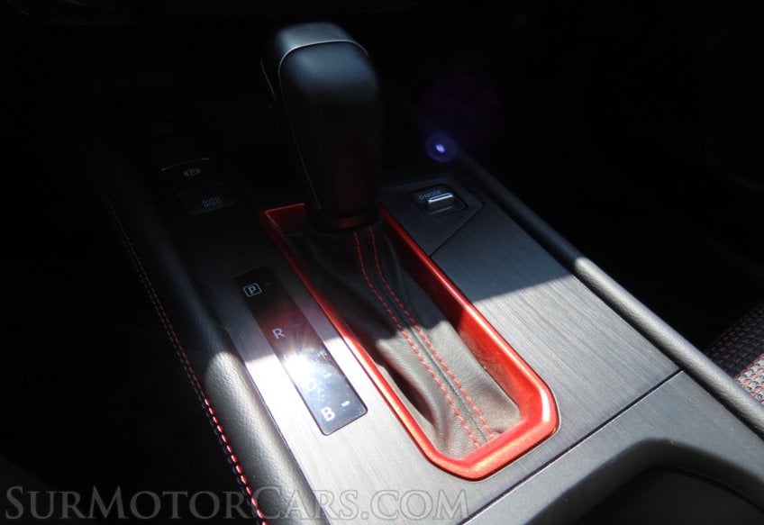 2025 Nissan Kicks SR - Image 18