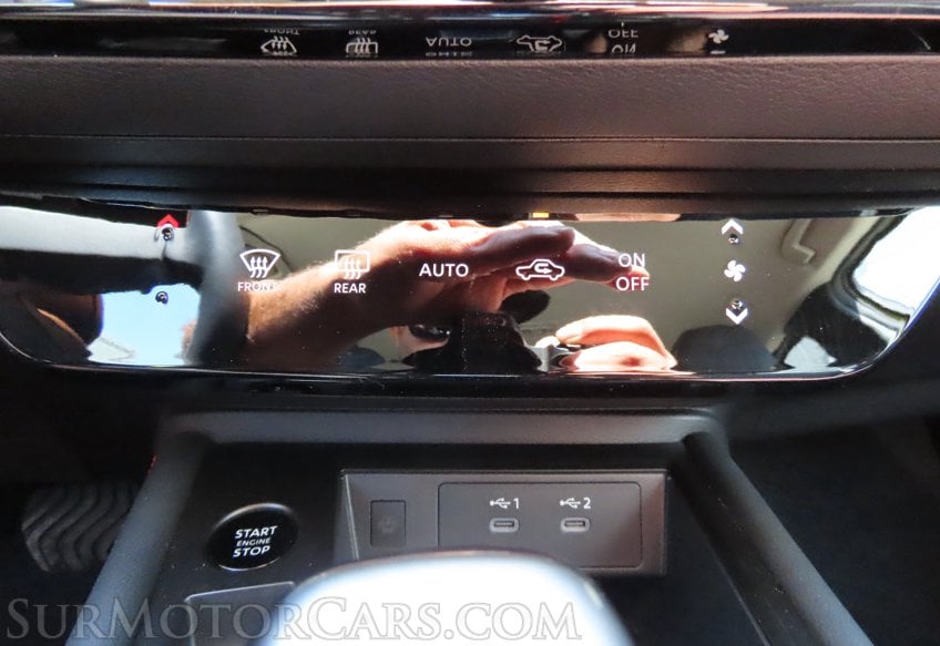 2025 Nissan Kicks SR - Image 17