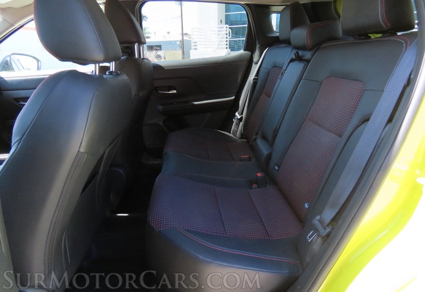 2025 Nissan Kicks SR - Image 34