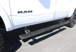 2025 Ram 1500 - Image 40