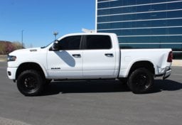 2025 Ram 1500 - Image 11