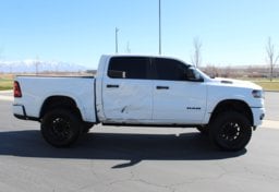 2025 Ram 1500 - Image 14