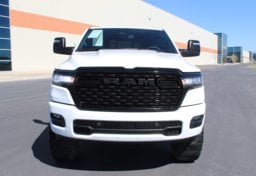 2025 Ram 1500 - Image 15