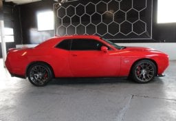 2015 Dodge Challenger SRT 392 - Image 9