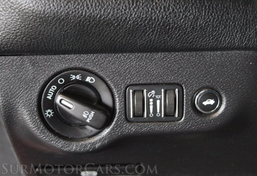 2015 Dodge Challenger SRT 392 - Image 45