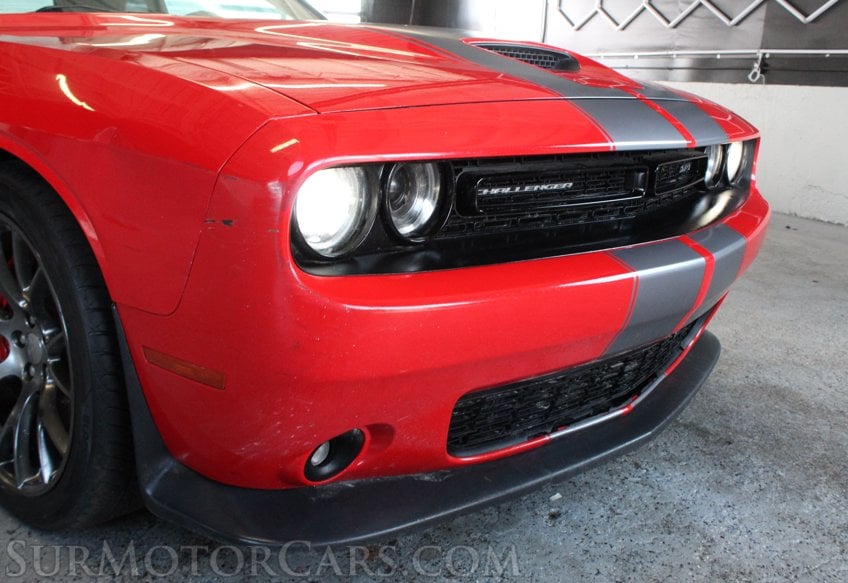 2015 Dodge Challenger SRT 392 - Image 17