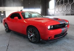 2015 Dodge Challenger SRT 392 - Image 2