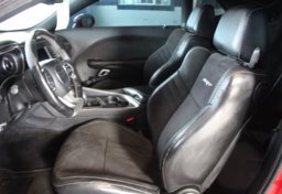 2015 Dodge Challenger SRT 392 - Image 31