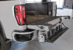 2024 GMC Sierra 3500HD 4x4 AT4 - Image 27