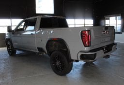2024 GMC Sierra 3500HD 4x4 AT4 - Image 5