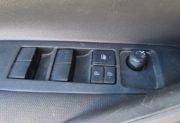 2026 Toyota Corolla LE - Image 32