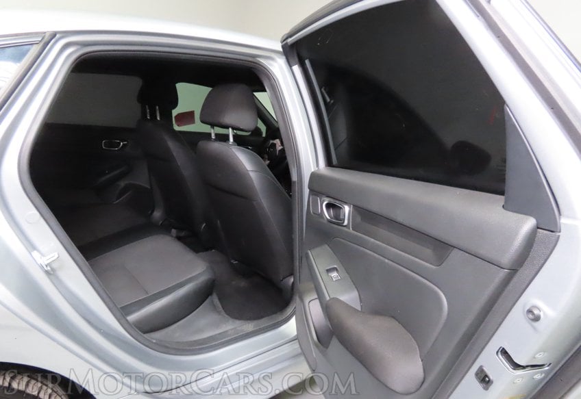 2025 Honda Civic Sport - Image 30