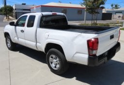 2023 Toyota Tacoma SR - Image 9