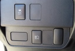2023 Toyota Tacoma SR - Image 28