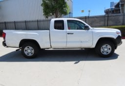2023 Toyota Tacoma SR - Image 5