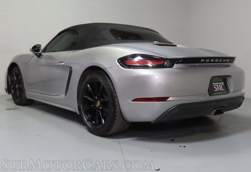 2017 Porsche 718 Boxster - Image 12