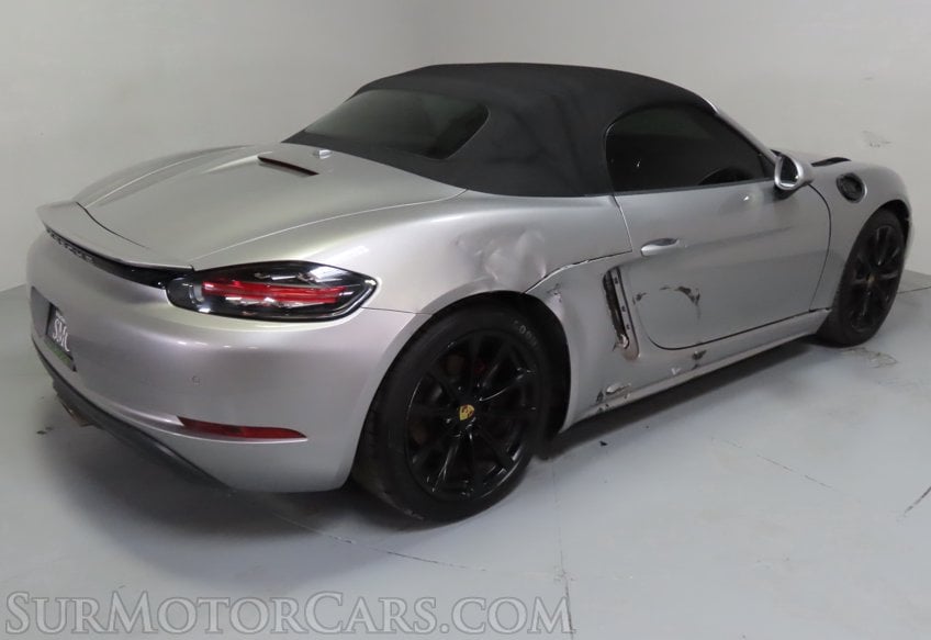 2017 Porsche 718 Boxster - Image 11