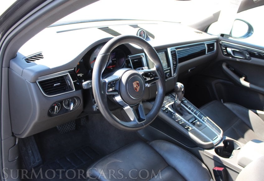 2015 Porsche Macan S AWD - Image 33