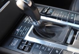 2015 Porsche Macan S AWD - Image 55