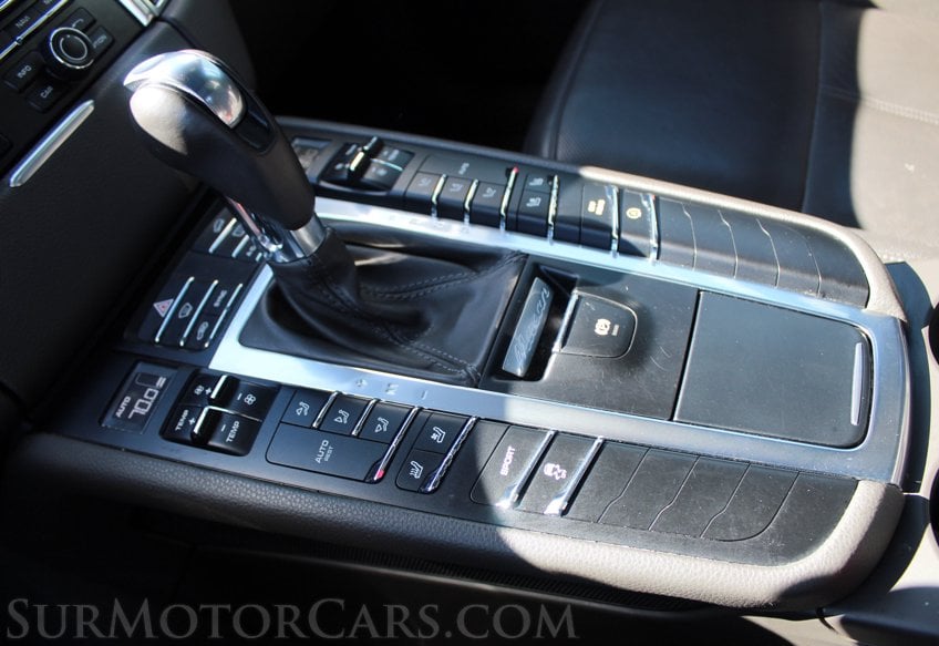 2015 Porsche Macan S AWD - Image 54