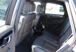 2015 Porsche Macan S AWD - Image 41