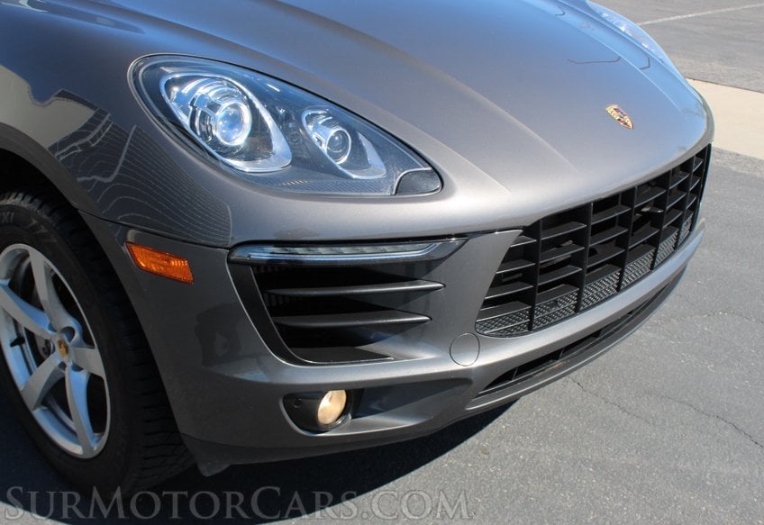 2015 Porsche Macan S AWD - Image 30