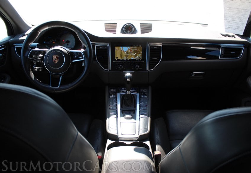 2015 Porsche Macan S AWD - Image 35
