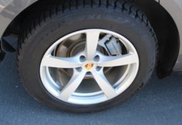 2015 Porsche Macan S AWD - Image 72