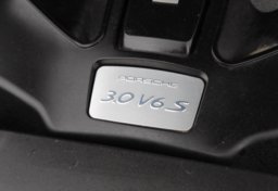 2015 Porsche Macan S AWD - Image 81