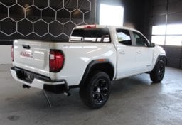 2024 GMC Canyon - Image 8