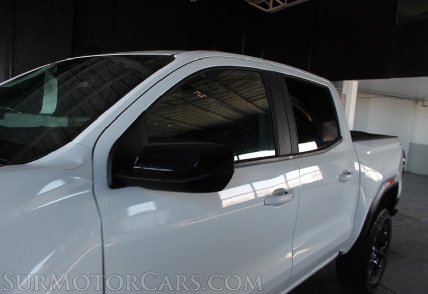 2024 GMC Canyon - Image 16