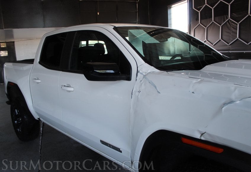 2024 GMC Canyon - Image 15