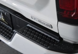 2024 GMC Canyon - Image 22