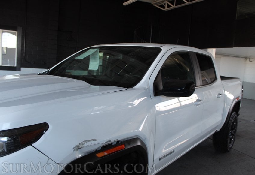 2024 GMC Canyon - Image 14