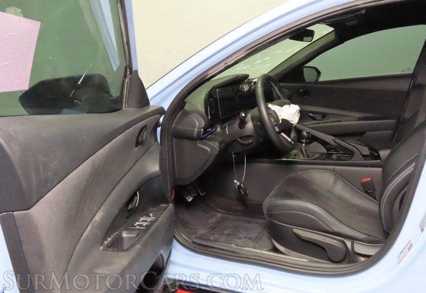 2025 Hyundai ELANTRA N - Image 16