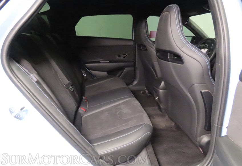 2025 Hyundai ELANTRA N - Image 17